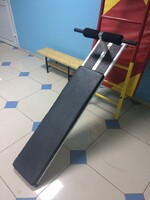 Доска для пресса навесная на шведскую стенку с двумя валиками (длина 1,5 метра) - fgospostavki.ru - Санкт-Петербург