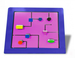 Тактильно-развивающая панель с геометрическими фигурами - fgospostavki.ru - Санкт-Петербург